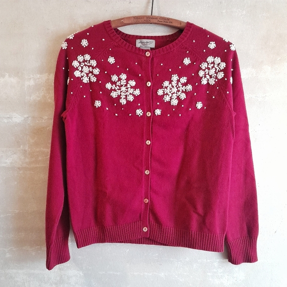 Eddie Bauer Sweaters - 292a. red vintage Eddie Bauer snowflake embroidered y2k cardigan sweater, S